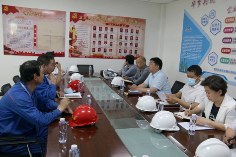 中衛市委常委、常務(wù)副市長(cháng)崔昆到寧夏華御調研