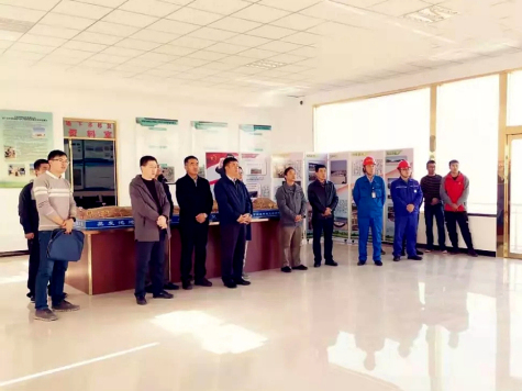 生態(tài)環(huán)境部西北督查局局長(cháng)袁道凌到寧夏華御檢查指導蒸發(fā)池地下水修復治理工作