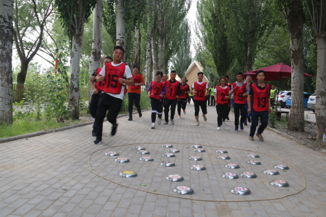 打造優(yōu)秀團隊 共創(chuàng  )企業(yè)輝煌