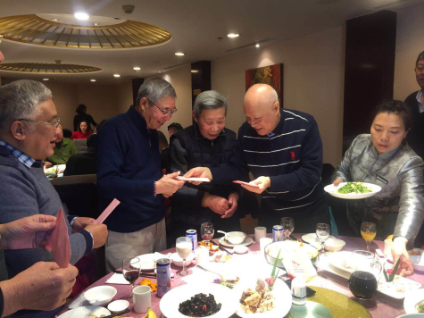 集團舉辦老領(lǐng)導迎新會(huì )