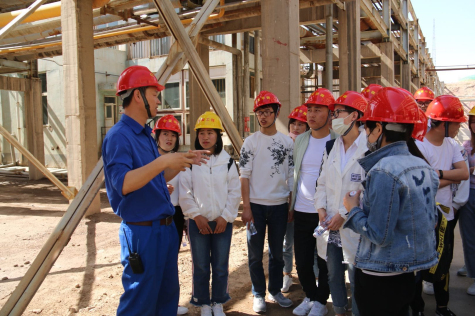 寧夏師范學(xué)院師生到寧夏華御參觀(guān)實(shí)習