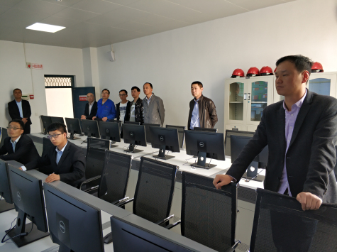 寧夏華御組織部分管理骨干到恒力電控參觀(guān)考察