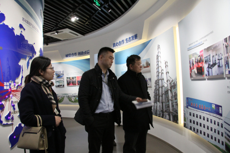 山東大學(xué)蘇州研究院呂明新副院長(cháng)參觀(guān)科技園